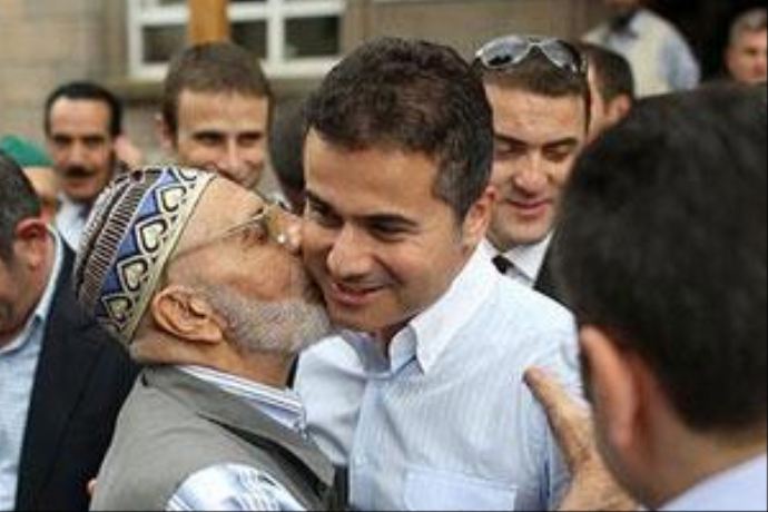 Bakan Kılıç&#039;a sevgi gösterisi