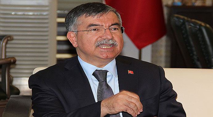 İsmet Yılmaz, 'Rütbe sökmeye hakimler karar verir' İsmet Yılmaz, 'Rütbe sökmeye hakimler karar verir'