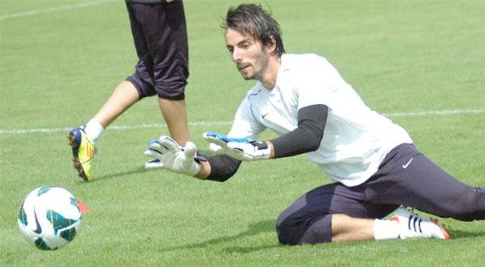 Çaykur Rizespor, kaleci Eray Birniçan ile anlaştı Çaykur Rizespor, kaleci Eray Birniçan ile anlaştı