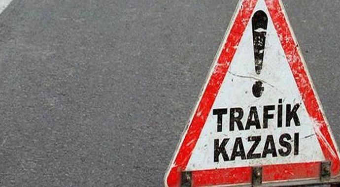 Minibüsten kaçarken için evin içine girdi Minibüsten kaçarken için evin içine girdi