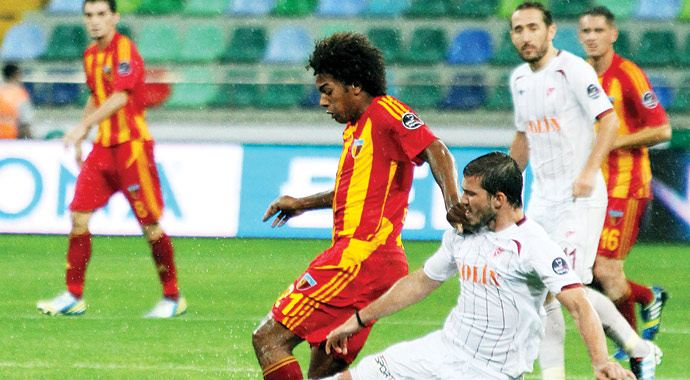 Gakkoş coştu