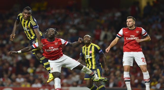 Fenerbahçe'de Emenike'den ses çıkmadı Fenerbahçe'de Emenike'den ses çıkmadı