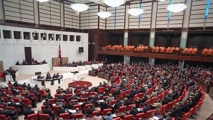 Meclis'teki milletvekili kavgalarına 'ışık' ayarı Meclis'teki milletvekili kavgalarına 'ışık' ayarı