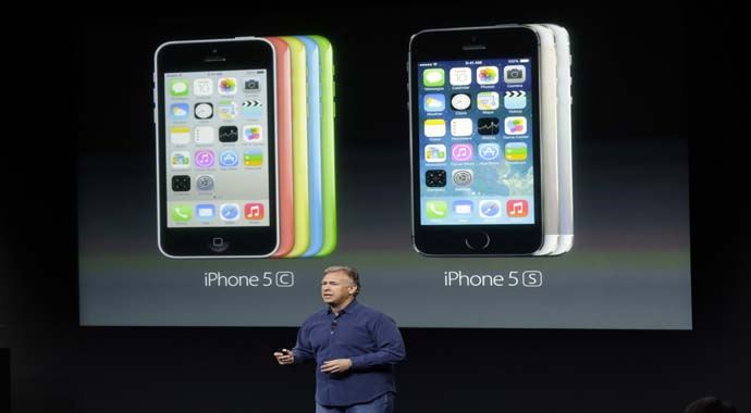 Apple yeni iPhone'ları tanıttı, biri ucuz biri pahalı