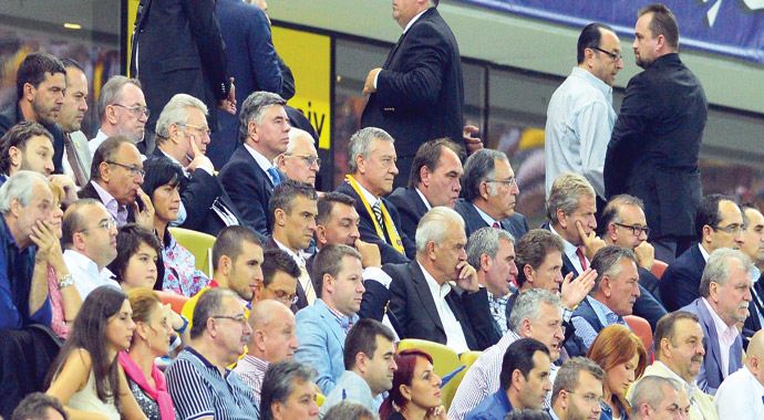 Korktuğu başına geldi