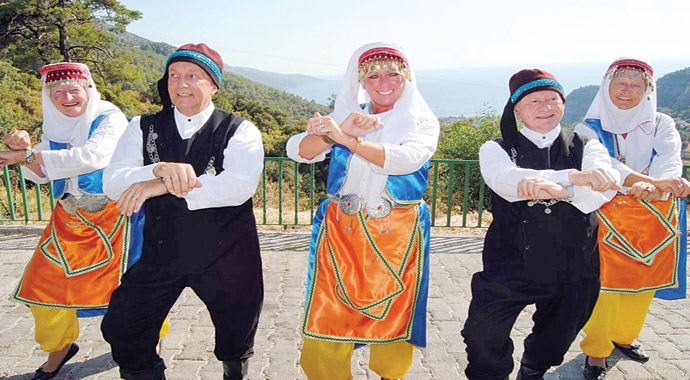 Bizim İngilizler 'Mangal Style' yaptı Bizim İngilizler 'Mangal Style' yaptı