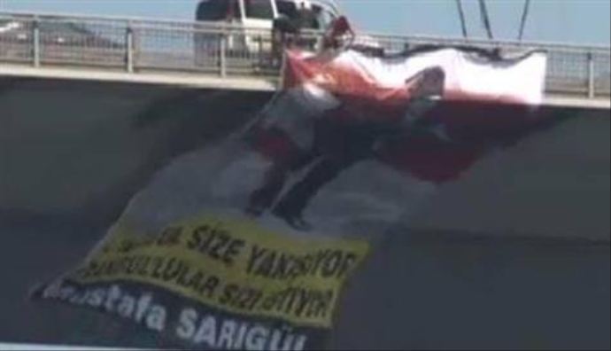 Mustafa Sarıgül'e ilginç destek, 'İstanbul size yakışır' Mustafa Sarıgül'e ilginç destek, 'İstanbul size yakışır'