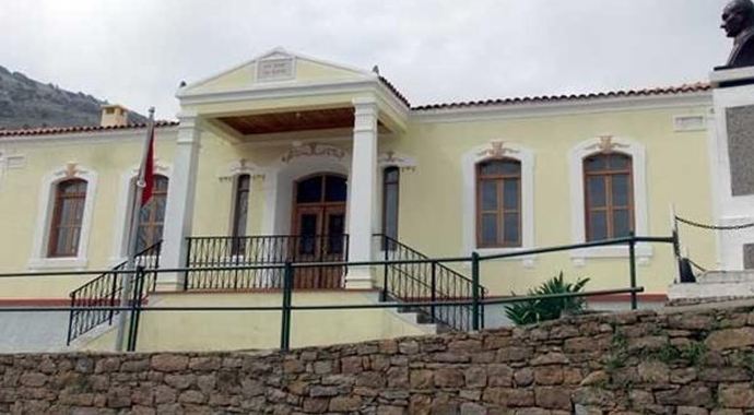 Gökçeada Rum okuluna sadece 2 kayıt Gökçeada Rum okuluna sadece 2 kayıt
