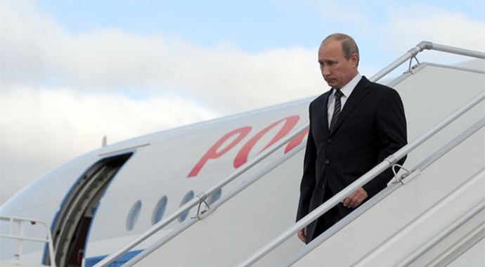 Putin'in uçağı arızalandı Putin'in uçağı arızalandı