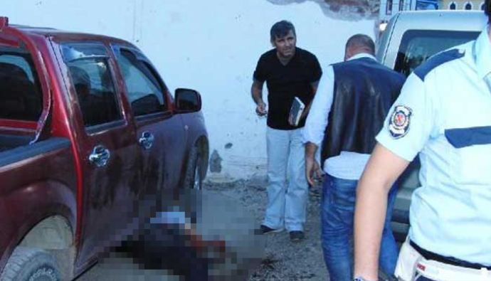 Tartıştığı simitçiyi bıçaklayarak öldürdü