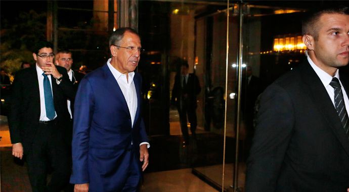 Kerry ve Lavrov bugün de görüşecek Kerry ve Lavrov bugün de görüşecek