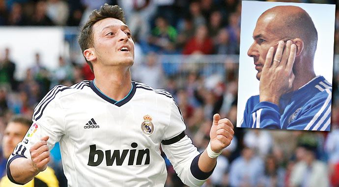 Mesut Özil savaştan kaçtı Mesut Özil savaştan kaçtı
