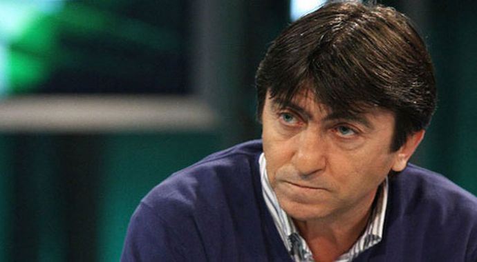 Rıdvan Dilmen 'Drogba'nın golü yüzde yüz ofsayt' Rıdvan Dilmen 'Drogba'nın golü yüzde yüz ofsayt'