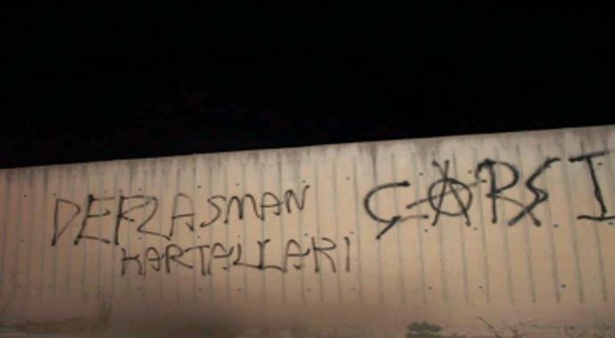Deplasman Kartalları'ndan tesislere zarar Deplasman Kartalları'ndan tesislere zarar