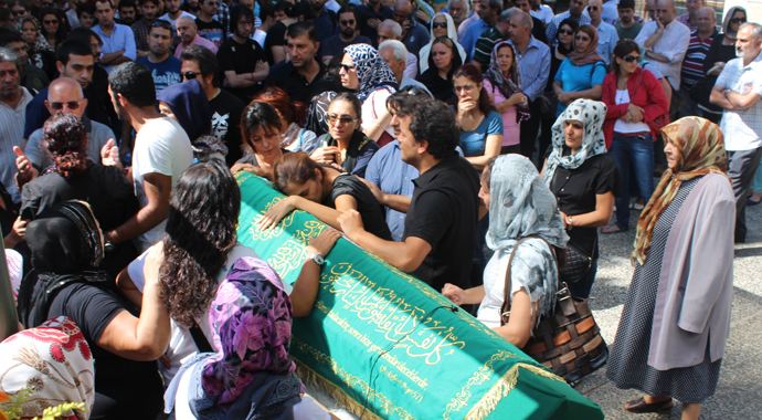 Serdar Kadakal son yolculuğuna uğurlandı Serdar Kadakal son yolculuğuna uğurlandı