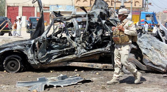 Irak'ta bombalı saldırı, 3 ölü, 11 yaralı Irak'ta bombalı saldırı, 3 ölü, 11 yaralı