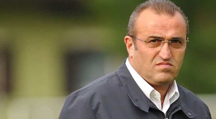 Abdürrahim Albayrak, Ünal Aysal'ı topa tuttu