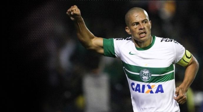 Alex de Souza'dan müthiş rövaşata Alex de Souza'dan müthiş rövaşata