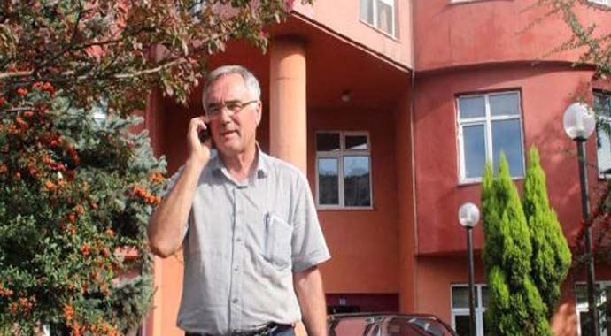 AK Partili Hasan Fahri Yıldırım istifa etti AK Partili Hasan Fahri Yıldırım istifa etti