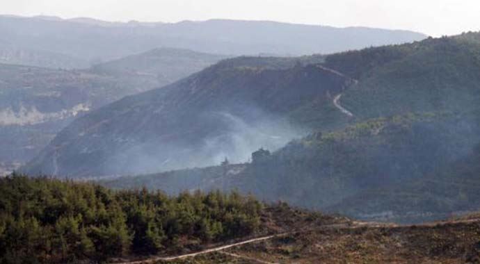 Suriye, helikopter krizinde Türkiye'yi suçladı Suriye, helikopter krizinde Türkiye'yi suçladı