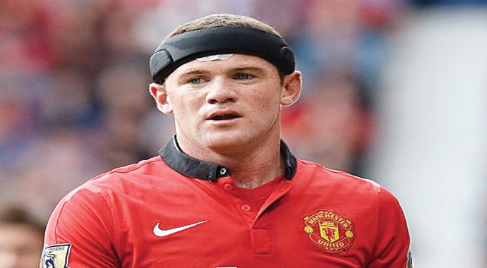 Rooney'e uğur getiren bant, golle döndü Rooney'e uğur getiren bant, golle döndü