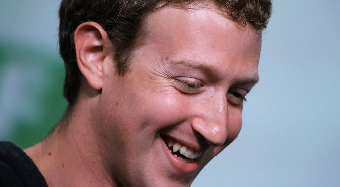 Mark Zuckerberg'in varlığı 2'ye katlandı Mark Zuckerberg'in varlığı 2'ye katlandı