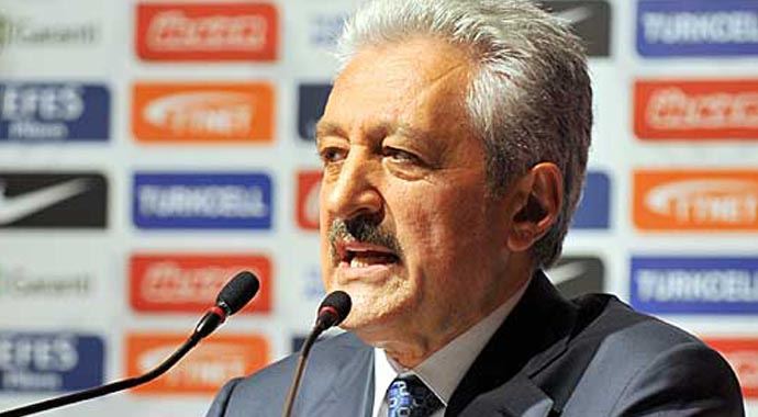 Mehmet Ali Aydınlar, suskunluğunu bozdu Mehmet Ali Aydınlar, suskunluğunu bozdu