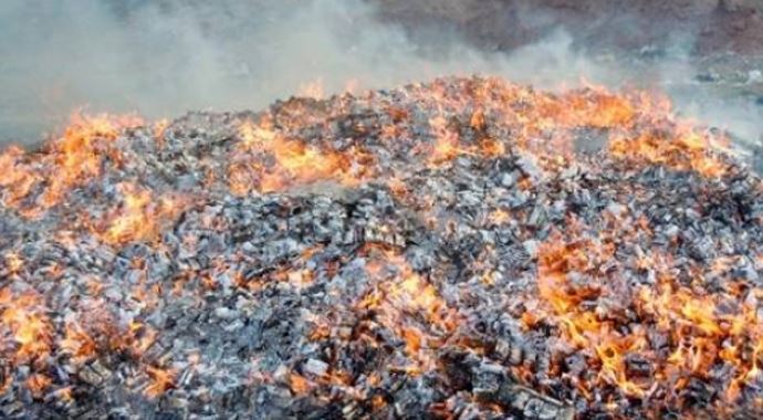 107 bin 964 paket kaçak sigara imha edildi 107 bin 964 paket kaçak sigara imha edildi