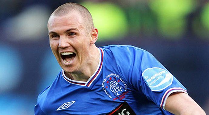 Eski Bursasporlu Kenny Miller'a ayı soku Eski Bursasporlu Kenny Miller'a ayı soku