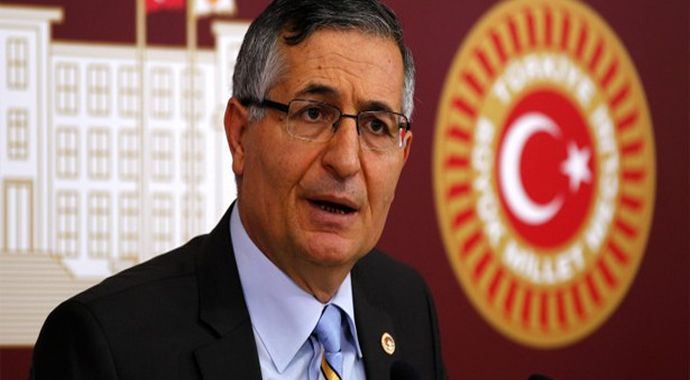Galatasaray'ın farklı mağlubiyeti meclis konusu oldu Galatasaray'ın farklı mağlubiyeti meclis konusu oldu