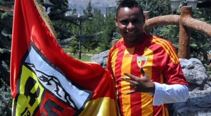 Jaja, Trabzonspor'a meydan okudu Jaja, Trabzonspor'a meydan okudu