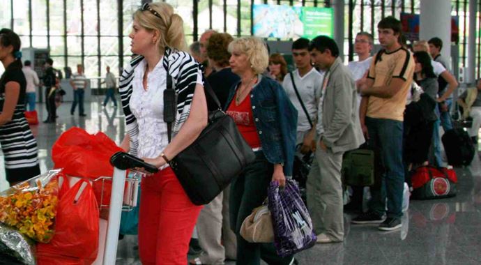 Antalya'ya en çok Ruslar geldi
