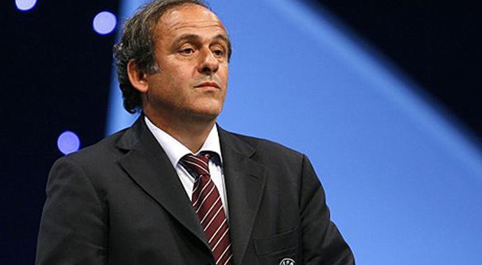 Platini, Türkiye için kararını verdi Platini, Türkiye için kararını verdi