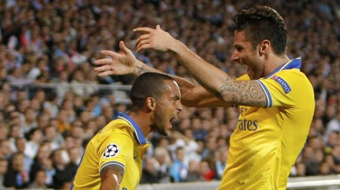 Arsenal Şampiyonlar Ligi'ne galibiyetle başladı Arsenal Şampiyonlar Ligi'ne galibiyetle başladı