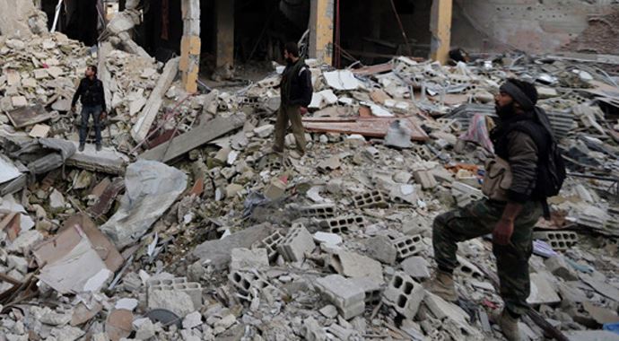 Esad güçleri yine bombaladı, 98 ölü Esad güçleri yine bombaladı, 98 ölü