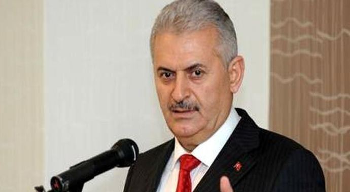 Binali Yıldırım 'Bu ülkenin resmi dili Türkçe'dir' Binali Yıldırım 'Bu ülkenin resmi dili Türkçe'dir'