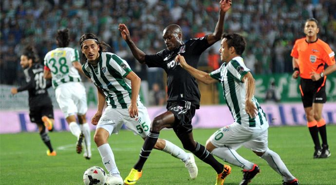 Atiba Hutchinson, derbi için sabırsızlanıyor Atiba Hutchinson, derbi için sabırsızlanıyor