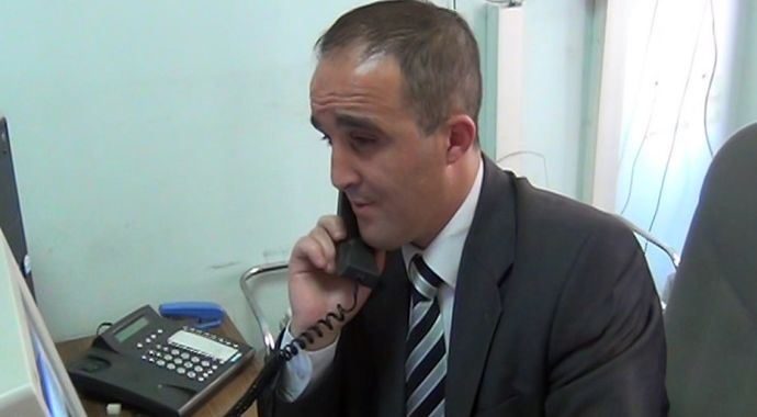 Hafızasında 3 bin telefon numarası saklıyor Hafızasında 3 bin telefon numarası saklıyor