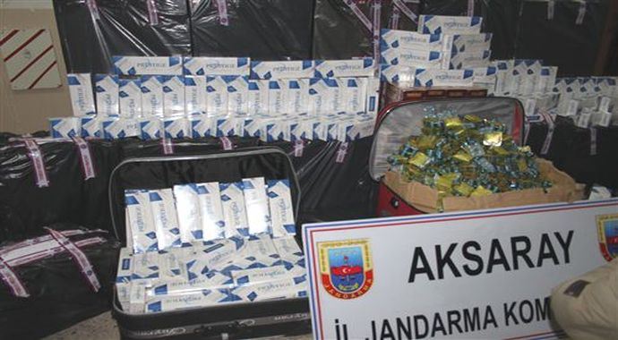 Akrasaray'da 11bin paket sigara ele geçirildi