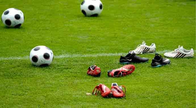 İsrail ve Filistinli yetkililer futbol için buluşacak İsrail ve Filistinli yetkililer futbol için buluşacak