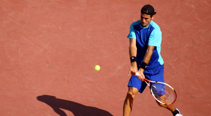 Adrian Menendez Maceiras çeyrek finalde Adrian Menendez Maceiras çeyrek finalde