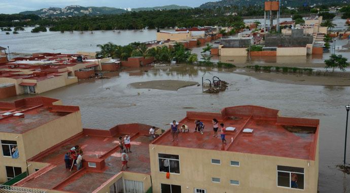 Meksika&#039;daki Manuel kasırgasında ölü sayısı 100&#039;e yaklaştı