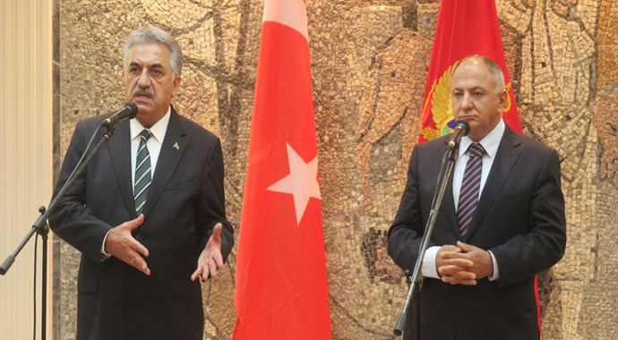 Hayati Yazıcı Karadağ'da Hayati Yazıcı Karadağ'da