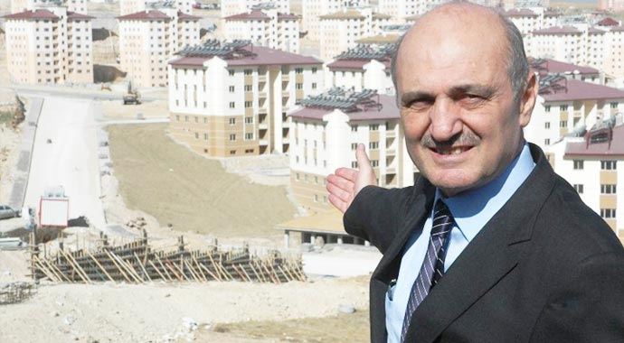 Erdoğan Bayraktar, kentsel dönüşümün kitabını yazdı