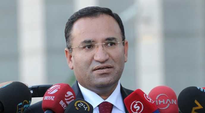 Bekir Bozdağ'dan harç müjdesi Bekir Bozdağ'dan harç müjdesi