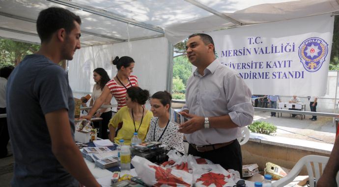 Emniyetten öğrencilere broşürle terör uyarısı