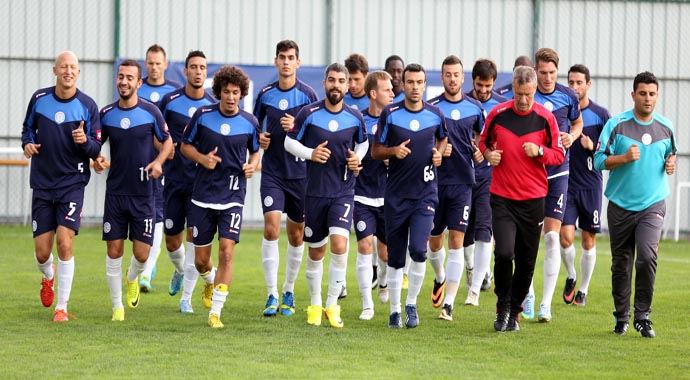 Çaykur Rizespor Bursaspor hazırlıklarını sürdürüyor Çaykur Rizespor Bursaspor hazırlıklarını sürdürüyor