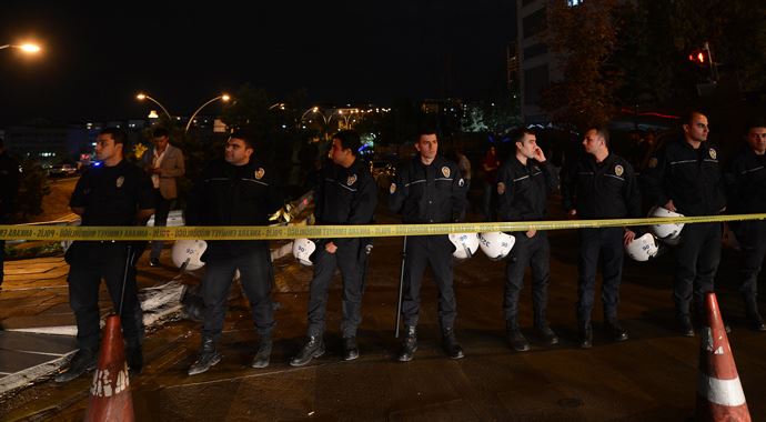 Ankara'daki saldırganların isimleri belirlendi Ankara'daki saldırganların isimleri belirlendi