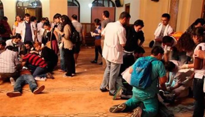 Diyanet'ten 'Dolmabahçe müezzini sürüldü' iddiasına açıklama Diyanet'ten 'Dolmabahçe müezzini sürüldü' iddiasına açıklama