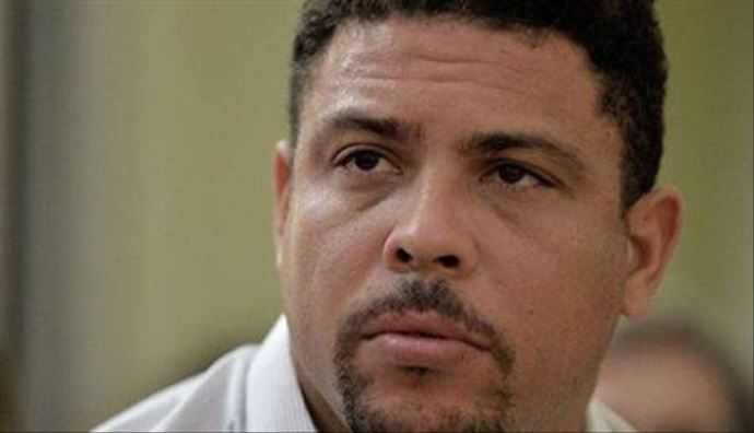 Ronaldo'ya göre dünyanın en iyi futbolcusu Messi Ronaldo'ya göre dünyanın en iyi futbolcusu Messi